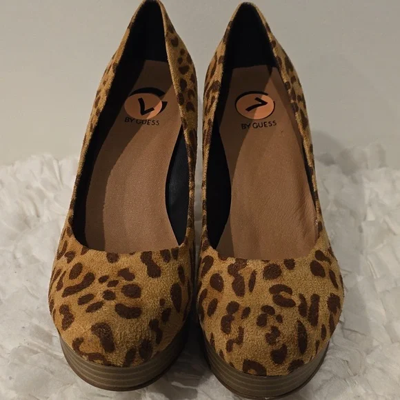 G by Guess Women's Size 7 Tan Leopard Print Platform Heels - Picture 1 of 8